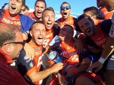 La Sambenedettese esulta dopo la vittoria a Catania, la foto è tratta dalla loro pagina Facebook