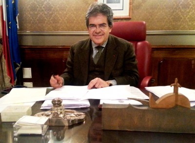Il sindaco di Catania Enzo Bianco