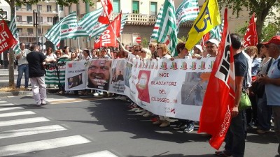 La protesta degli insegnanti di Catania contro la "Buona scuola"